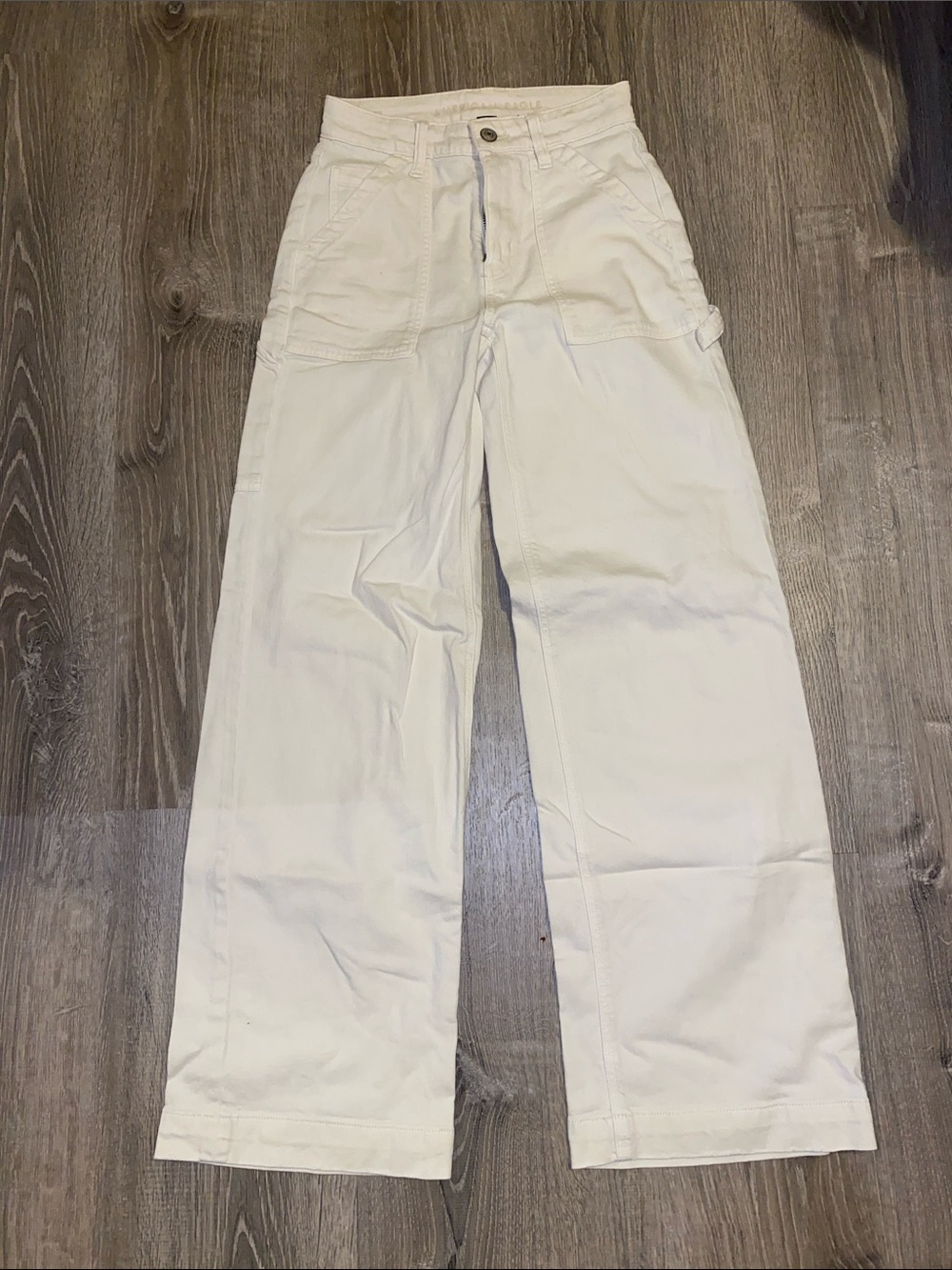 American Eagle Outfitters White Wide-Leg Cargo Pants